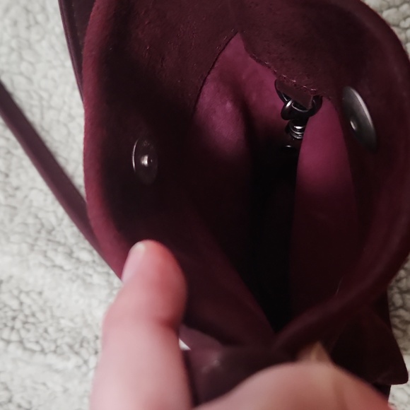 Sling Bag - Picture 3 of 5